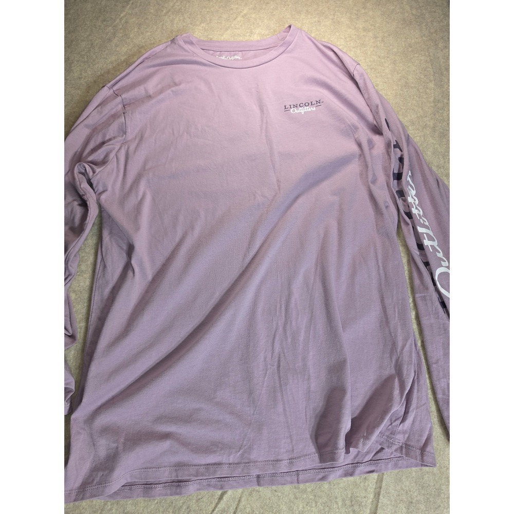 Lincoln Outfitters Womens XL Long Sleeve Graphic T-Shirt Lavender Purple Cotton‎